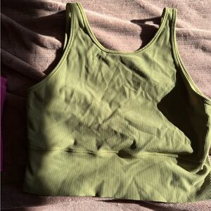 Lululemon power pivot ribbed reversible green tank top